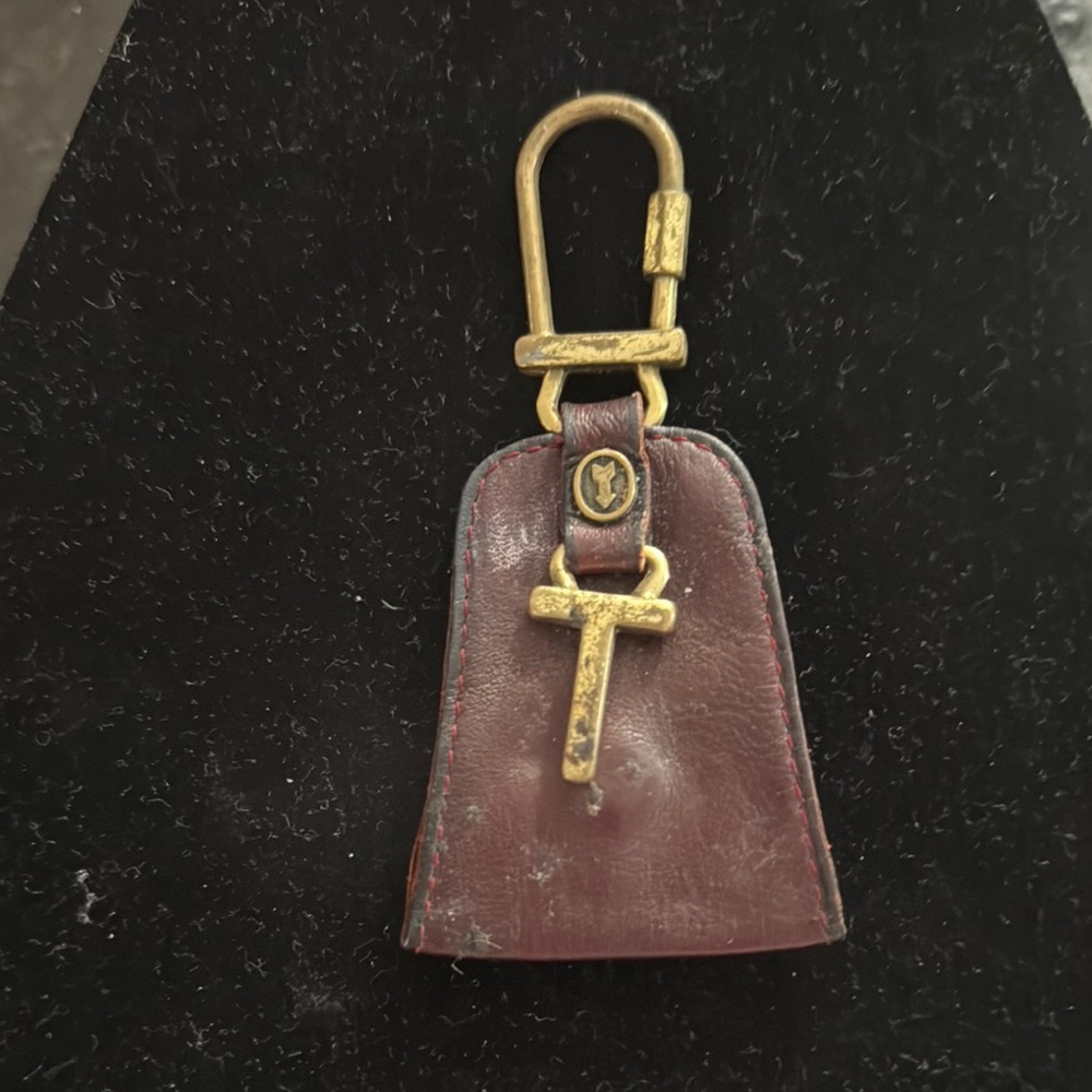Vintage Leather Keychain with Gold Accents